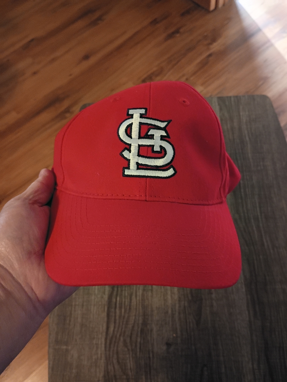 St. Louis Red Baseball Cap with Embroidered Logo
